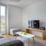 Rent 3 bedroom apartment of 92 m² in Lisbon