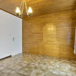 Maison de 558 m² avec 1 chambre(s) en location à Maaseik