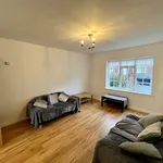 Rent 3 bedroom flat in Newcastle upon Tyne