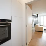 Appartement de 77 m² avec 2 chambre(s) en location à Paris