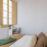 Rent a room of 95 m² in barcelona