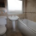 Rent 3 bedroom house in Hull