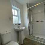 Rent 2 bedroom flat in East Midlands