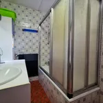 Rent a room of 200 m² in Madrid