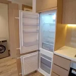 Rent 1 bedroom apartment of 73 m² in Dubai