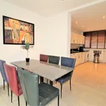 Rent 6 bedroom apartment of 165 m² in Den Haag