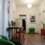 Rent 8 bedroom apartment in Rome