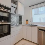 Rent 1 bedroom apartment of 690 m² in Paris