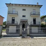 Rent 5 bedroom apartment of 100 m² in Casalecchio di Reno