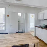 Rent 3 bedroom apartment of 55 m² in Paris