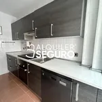 Rent 3 bedroom apartment of 85 m² in Alcalá de Henares