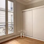 Rent 4 bedroom apartment of 112 m² in Paris