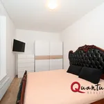 Rent 2 bedroom apartment of 56 m² in Prague