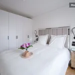 Rent 2 bedroom apartment of 67 m² in Paris