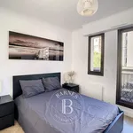 Rent 2 bedroom apartment of 45 m² in Neuilly-sur-Seine