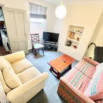 Rent 4 bedroom flat in East Midlands