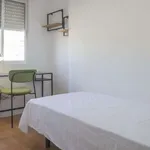 Rent a room of 63 m² in madrid