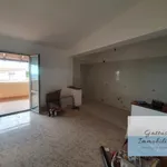 Affitto 5 camera appartamento di 150 m² in Reggio di Calabria