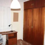 Rent a room of 100 m² in cordoba