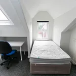 Rent 4 bedroom house in Leeds