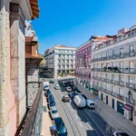 Rent 2 bedroom apartment of 100 m² in Lisbon