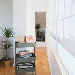 Rent 2 bedroom apartment of 65 m² in Lisbon