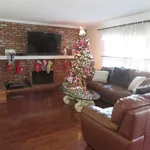 Rent 4 bedroom house in Lake Forest