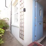 Rent 2 bedroom apartment of 45 m² in Torquay