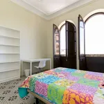 Rent a room of 300 m² in granada