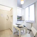 Rent 1 bedroom apartment of 27 m² in Firenze