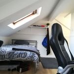 Rent 8 bedroom house in Wales