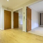 Rent 2 bedroom apartment in Elmbridge