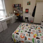 Rent 4 bedroom flat in West Midlands