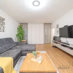 Rent 3 bedroom apartment of 88 m² in Olomouc