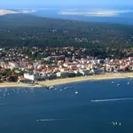 Appartement de 76 m² avec 4 chambre(s) en location à Arcachon