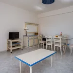 Rent 2 bedroom apartment of 70 m² in Portimão