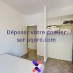 Appartement de 10 m² avec 6 chambre(s) en location à Poitiers