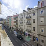 Rent a room of 100 m² in Lisboa