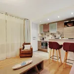 Rent 1 bedroom apartment of 22 m² in Paris