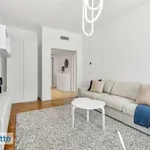 Rent 3 bedroom apartment of 103 m² in Milan