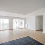 Appartement de 94 m² avec 4 chambre(s) en location à Clichy