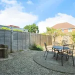 Rent 3 bedroom flat in South West England