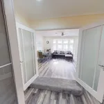 Rent 1 bedroom flat in newport