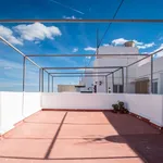 Rent 5 bedroom apartment of 75 m² in Valencia