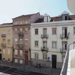 Rent a room of 110 m² in lisbon