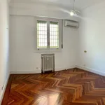 Alquilo 4 dormitorio apartamento de 250 m² en Madrid