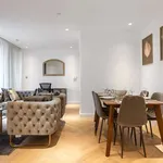 Rent 3 bedroom apartment of 953 m² in London