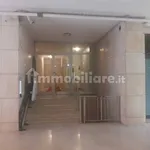 Affitto 4 camera appartamento di 104 m² in Bologna