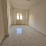 Rent 3 bedroom apartment of 90 m² in Roma