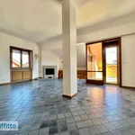 Rent 3 bedroom apartment of 120 m² in Rome